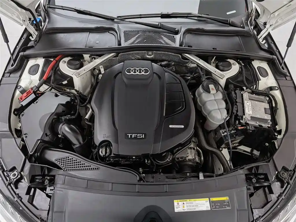 Audi A4L 2020 40 TFSI luxury and dynamic model купить на сайте DeffCars