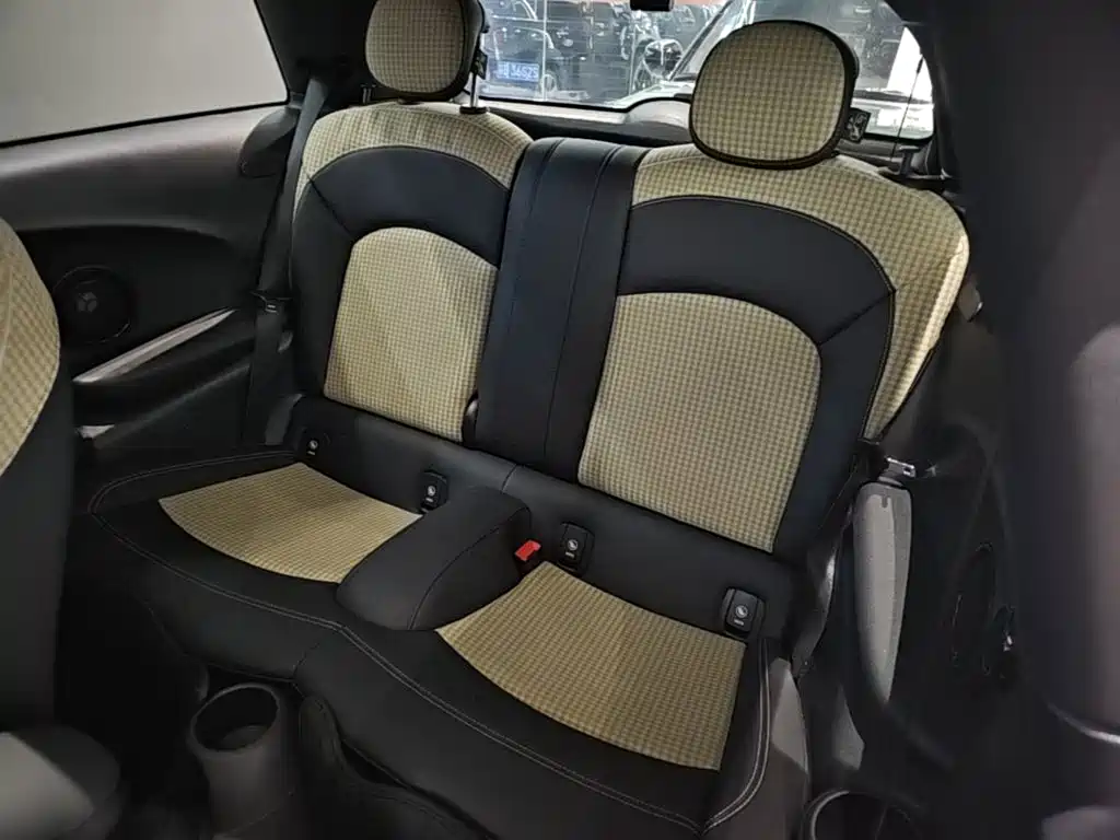 Mini 2022 2.0T Cooper S Obsession Special Edition купить на сайте DeffCars