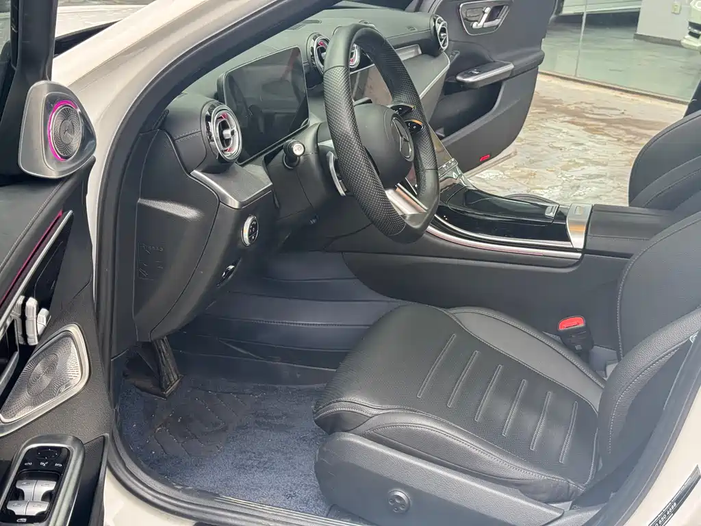 Mercedes-Benz C-Class 2023 facelift C 260 L sports version купить на сайте DeffCars