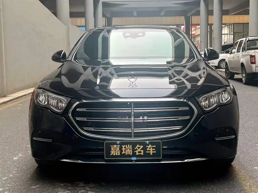 Mercedes-Benz E-Class 2024 E 300 L Luxury Model купить на сайте DeffCars
