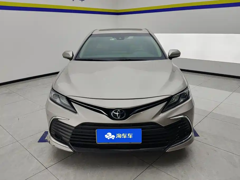 Camry 2021 2.0G Deluxe Edition купить на сайте DeffCars