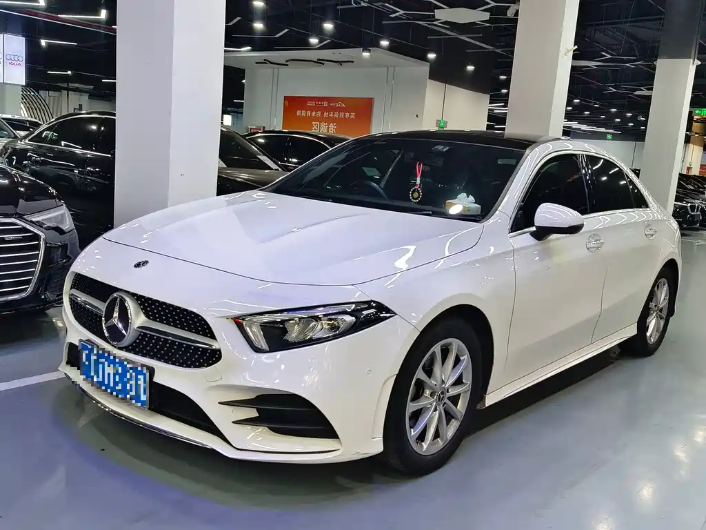 Mercedes-Benz A-Class 2020 A 200 L Sports Sedan купить на сайте DeffCars