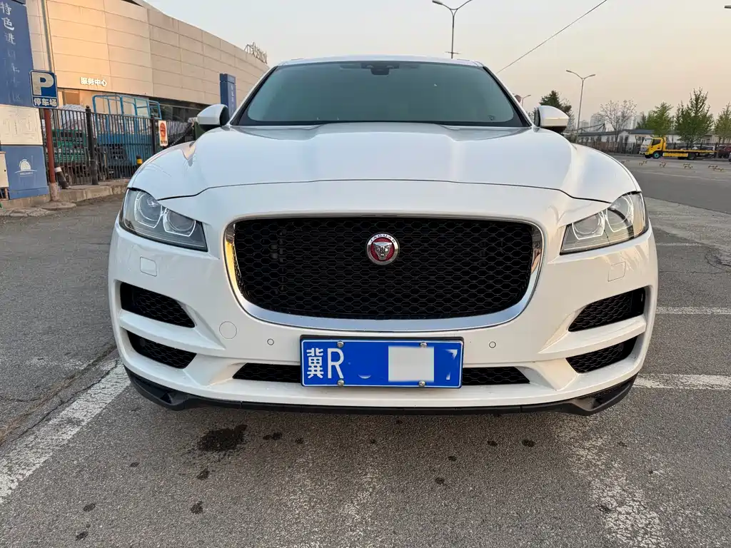 Jaguar F-PACE 2020 2.0T Urban Exclusive Edition купить на сайте DeffCars