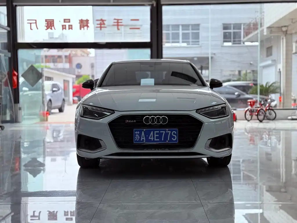 Audi A4L 2020 40 TFSI Fashionable and Elegant купить на сайте DeffCars