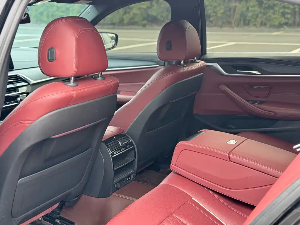BMW 5 Series 2021 530Li xDrive M Sports Package купить на сайте DeffCars