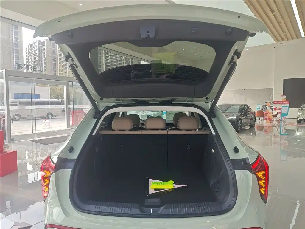 Hongqi Tiangong 06 2025 520 Smart Select Edition купить на сайте DeffCars