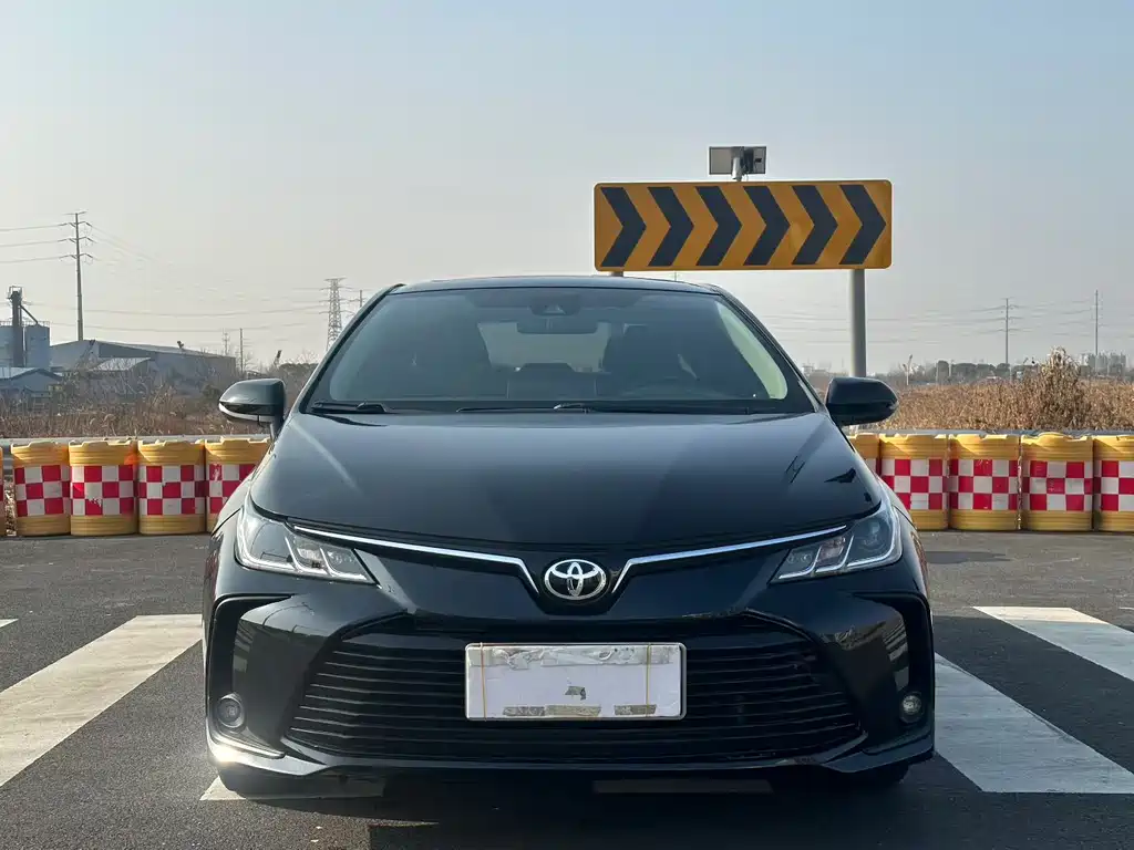 Corolla 2021 1.2T S-CVT Deluxe Edition купить на сайте DeffCars