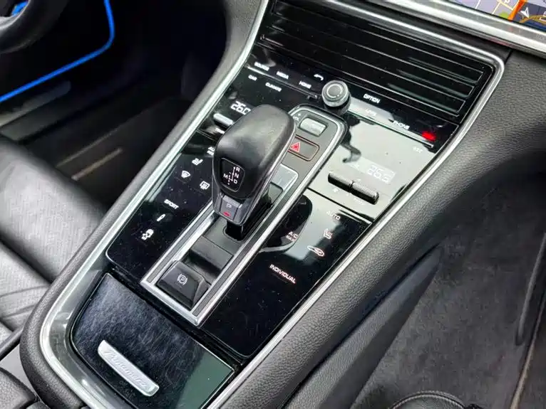 Panamera 2019 Panamera 2.9T купить на сайте DeffCars