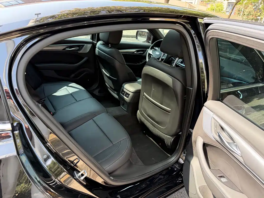 Cadillac CT5 2023 28T luxury model (standard version) купить на сайте DeffCars