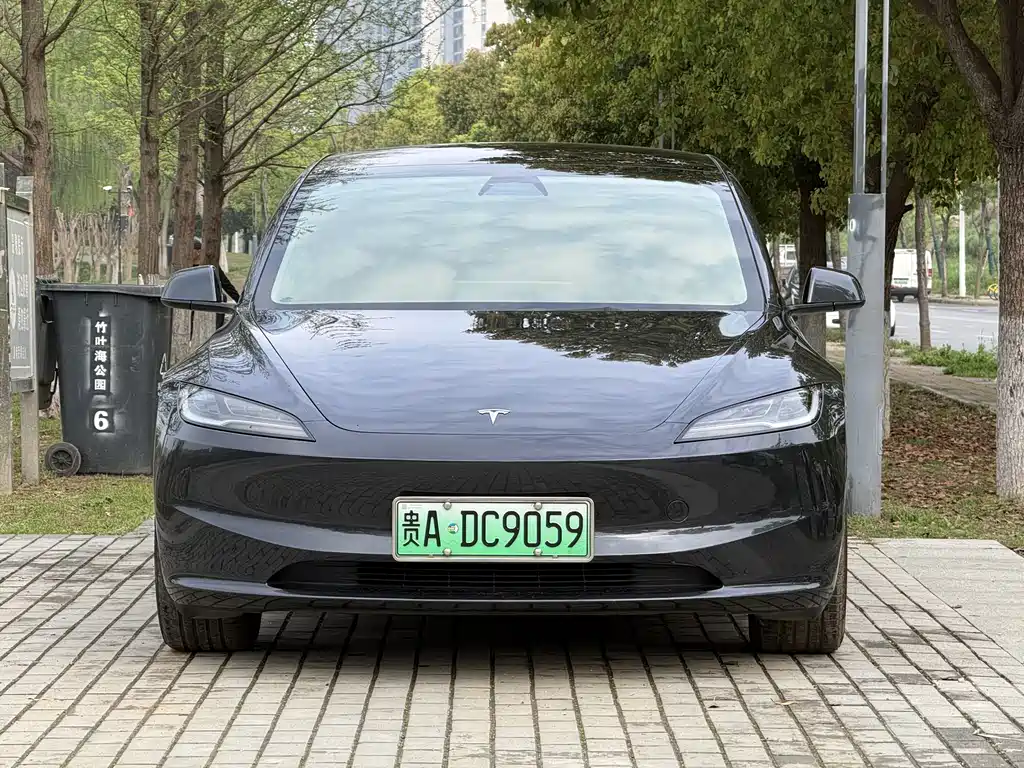 Model 3 2025 long-range all-wheel drive version купить на сайте DeffCars