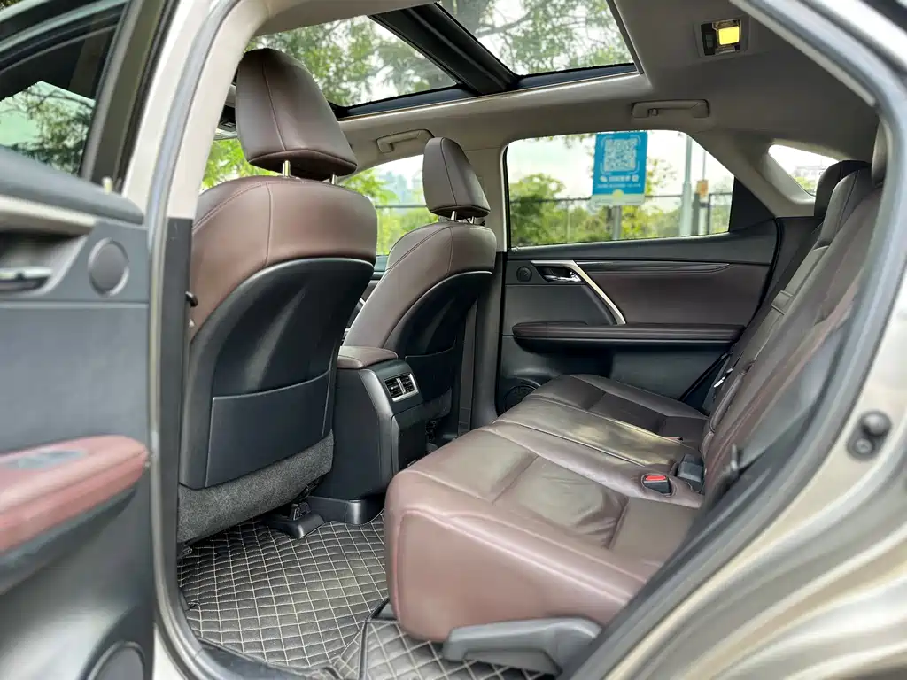 Lexus RX 2020 facelift 300 four-wheel drive elegant version купить на сайте DeffCars