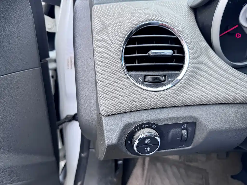 Cruze 2013 1.8L SE AT купить на сайте DeffCars