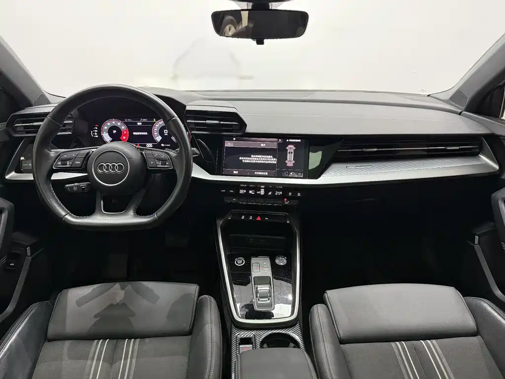 Audi A3 2021 Sportback 35 TFSI stylish and sporty купить на сайте DeffCars