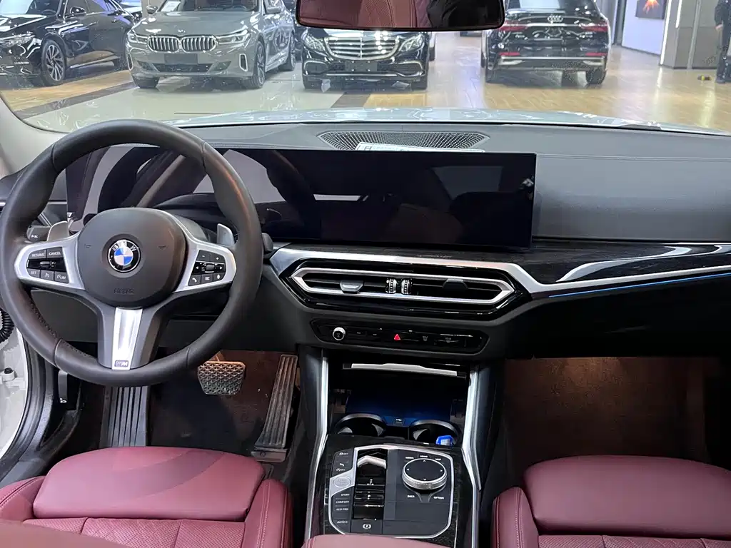 BMW 3 Series 2024 325Li M Sports Package купить на сайте DeffCars