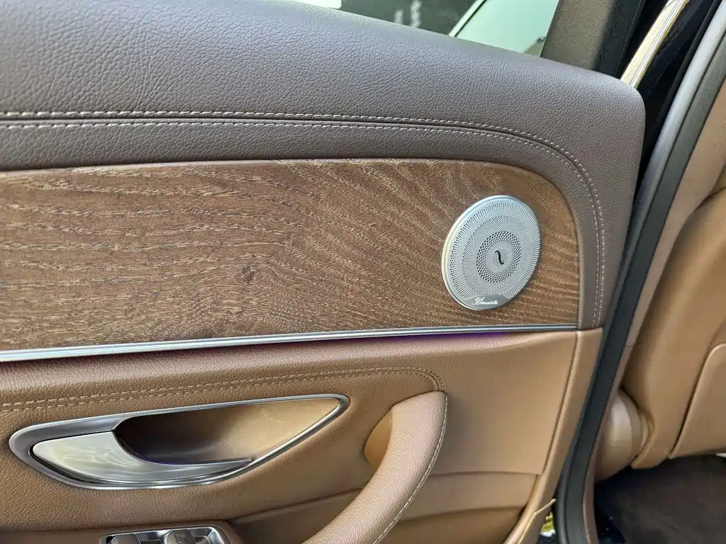 Mercedes-Benz E-Class 2019 E 200 L купить на сайте DeffCars