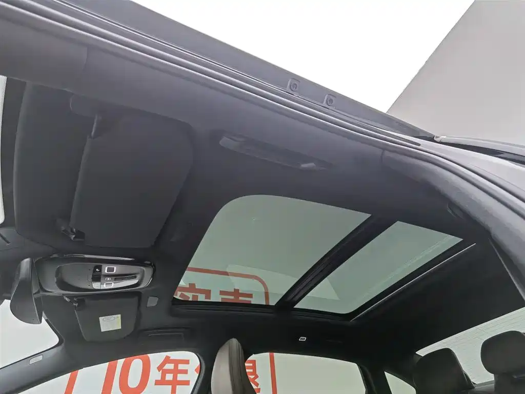 Volvo S90 plug-in hybrid 2024 plug-in hybrid four-wheel drive long range Zhiya luxury version купить на сайте DeffCars