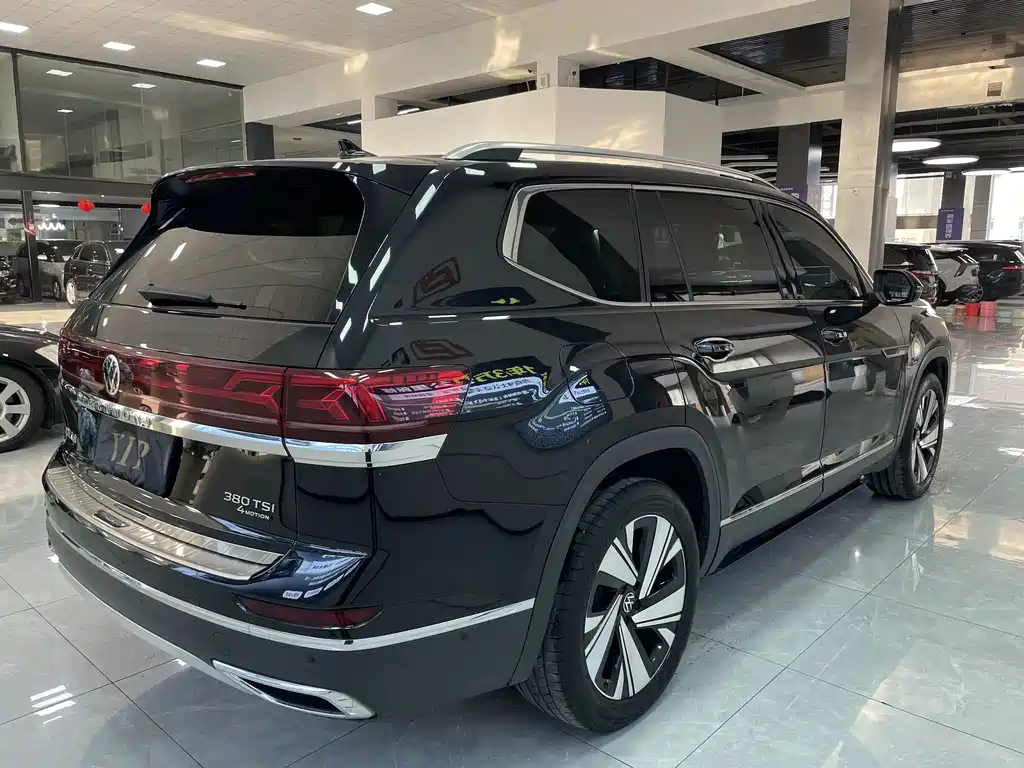 Touron 2023 380TSI four-wheel drive luxury version купить на сайте DeffCars