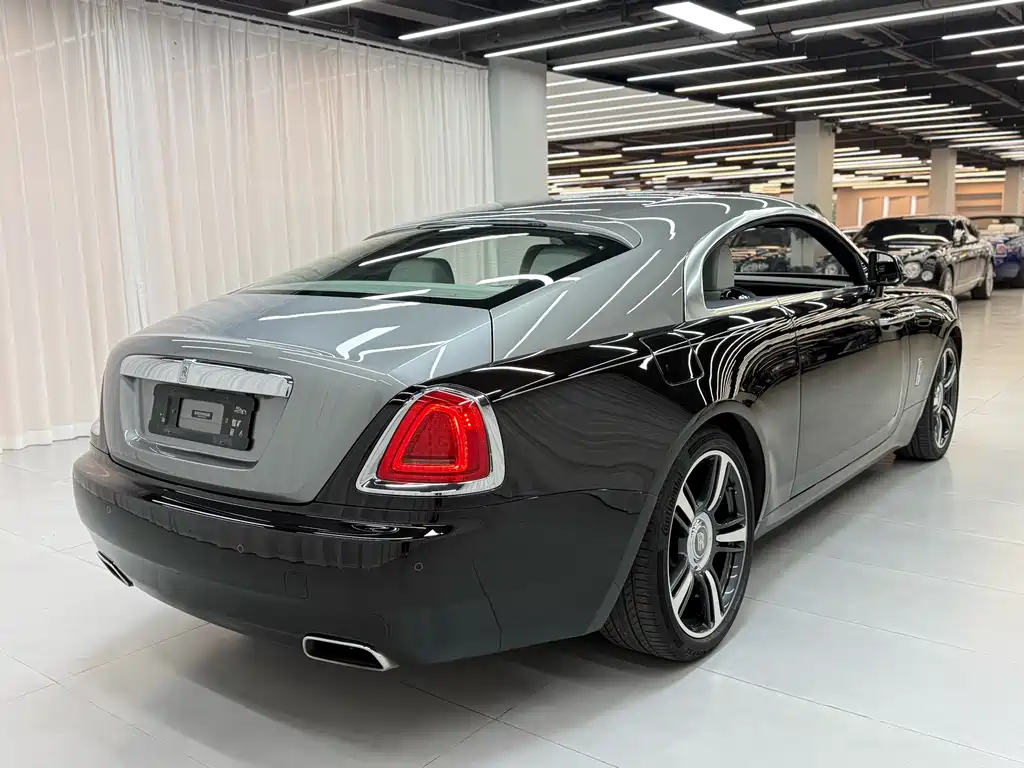 Phantom 2018 6.6T standard model купить на сайте DeffCars