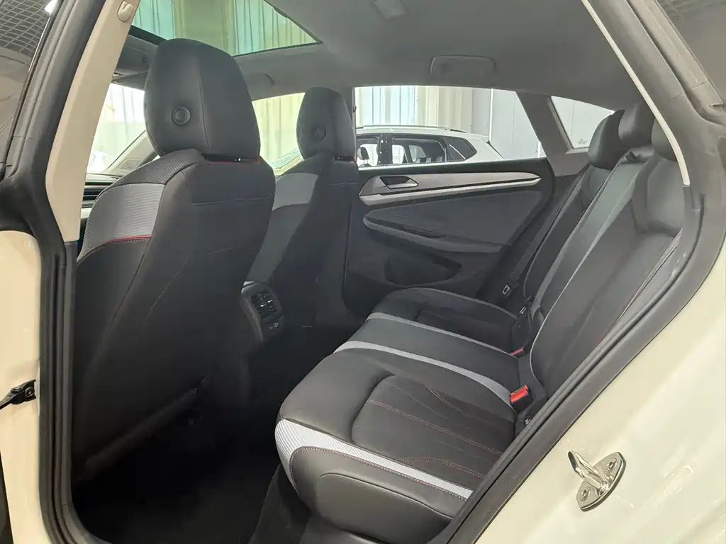 Lingdu 2023 Lingdu L 280TSI DSG Hot Edition купить на сайте DeffCars