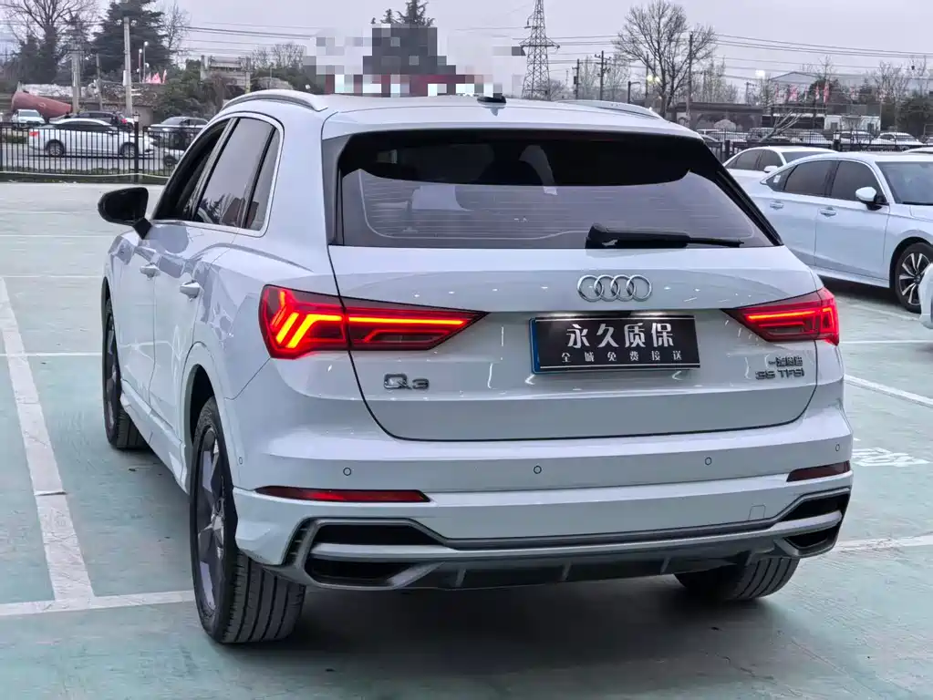 Audi Q3 2021 35 TFSI Fashionable and Dynamic купить на сайте DeffCars