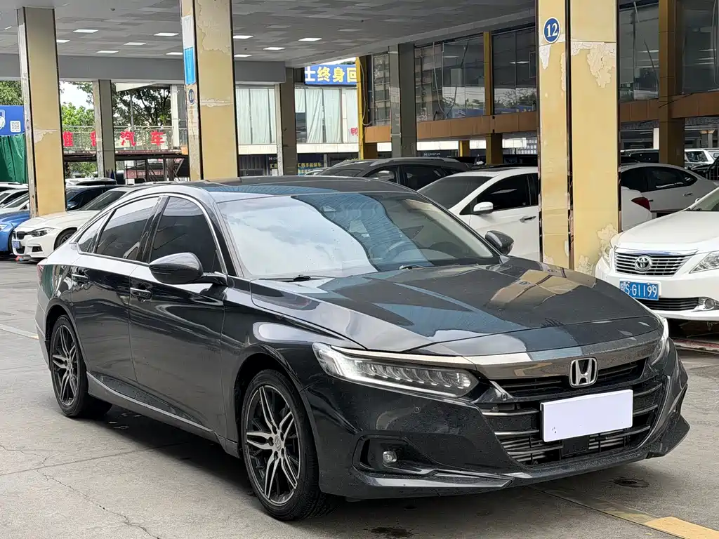 Accord 2022 260TURBO Magic Night Premium Edition купить на сайте DeffCars