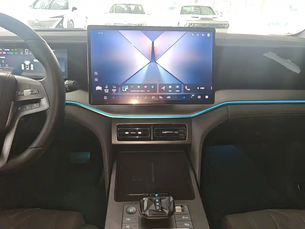 Song L DM-i 2025 smart driving version 112km transcendent type купить на сайте DeffCars