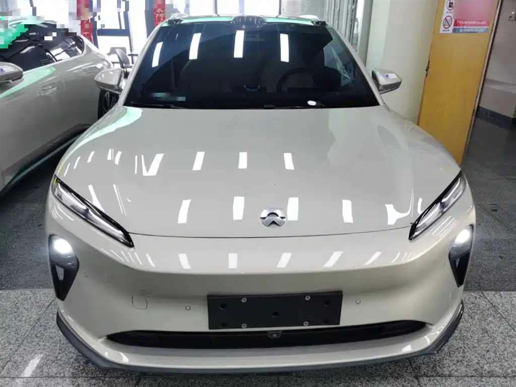 NIO ET5T 2023 75kWh Touring купить на сайте DeffCars