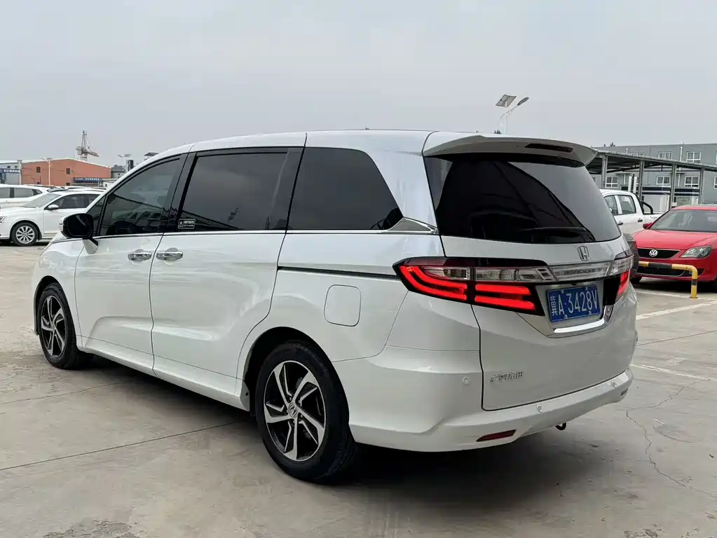 Odyssey 2017 2.4L Smart Edition купить на сайте DeffCars