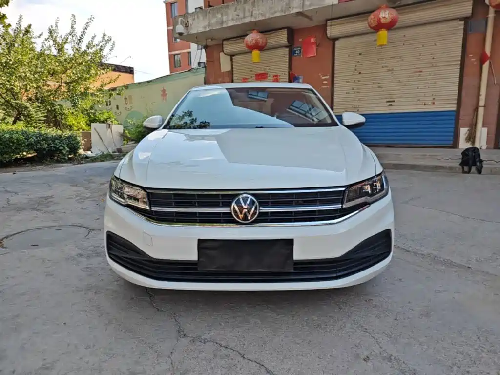 Bora 2021 1.5L Automatic Fashion Zhi Lian Edition купить на сайте DeffCars