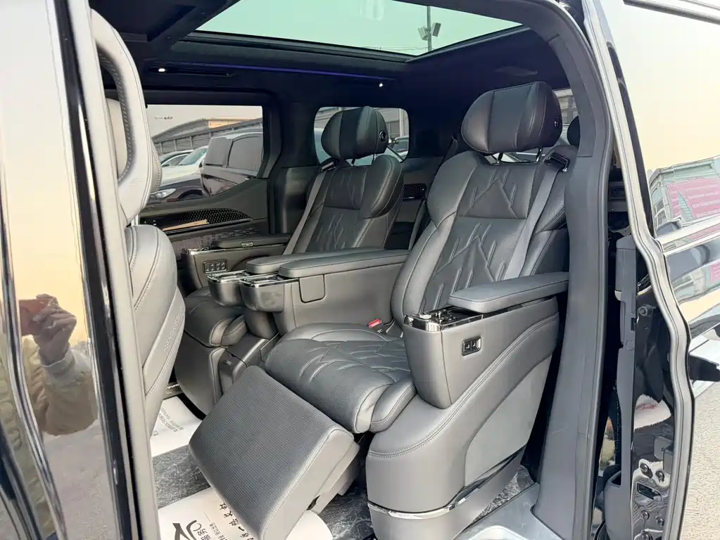 Jikrypton 009 2024 six-seater executive version four-wheel drive 108kWh купить на сайте DeffCars