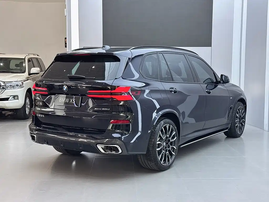 BMW X5 2023 xDrive 40Li M Sport Overnight Kit купить на сайте DeffCars