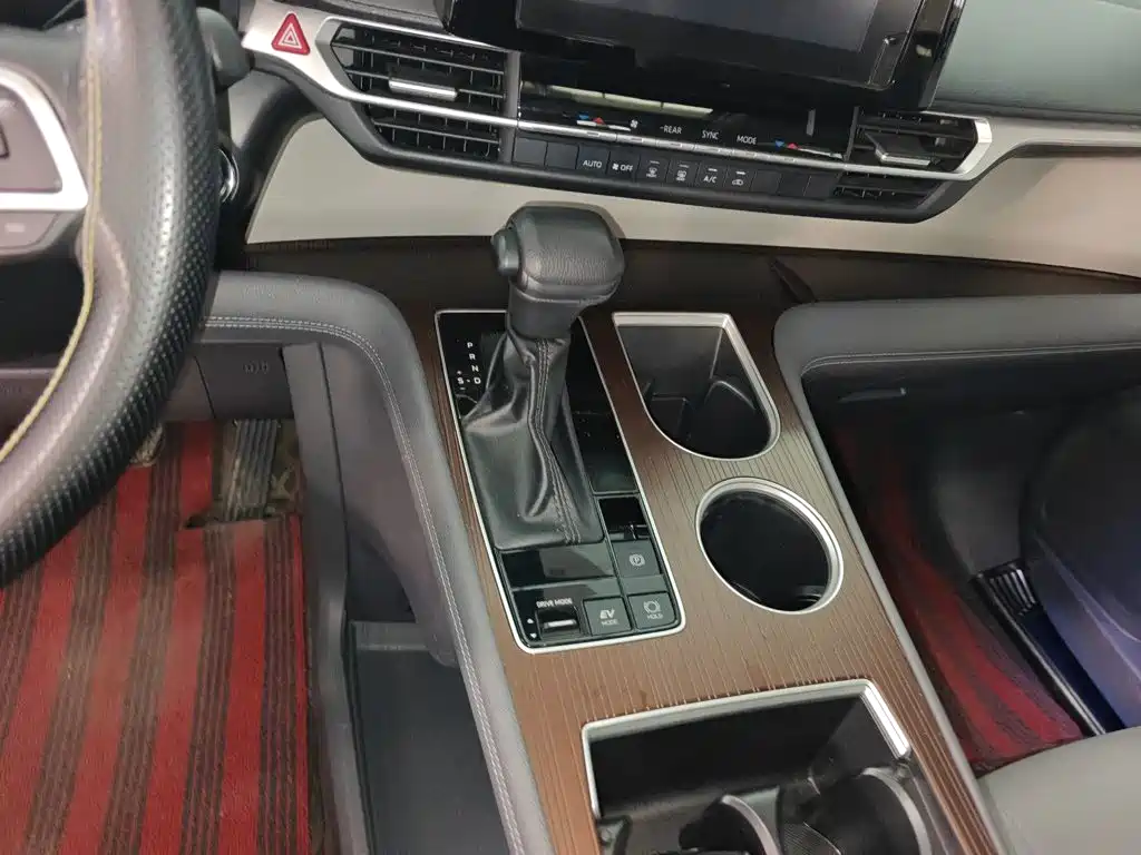 Grevia 2023 2.5L Hybrid Comfort Edition купить на сайте DeffCars