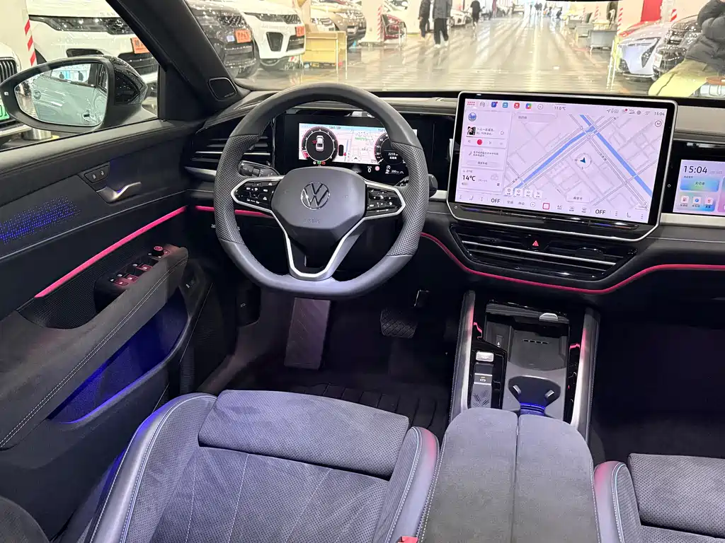 Passat 2025 Pro 380TSI Star Dragon Edition купить на сайте DeffCars