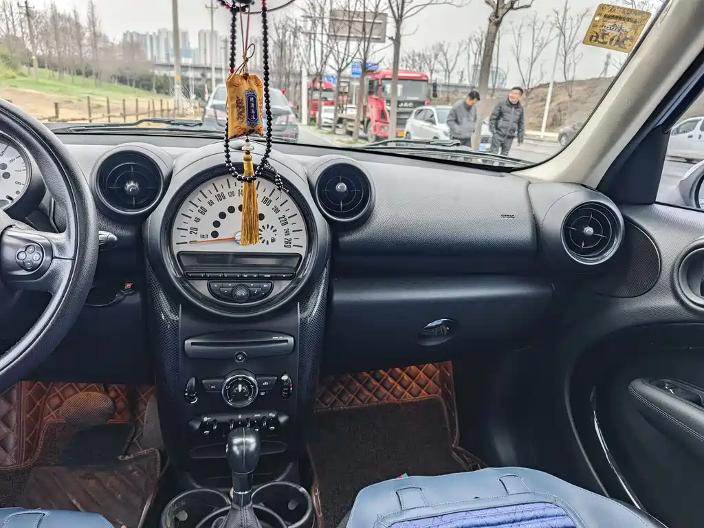 MINI COUNTRYMAN 2014 1.6L COOPER Excitement купить на сайте DeffCars