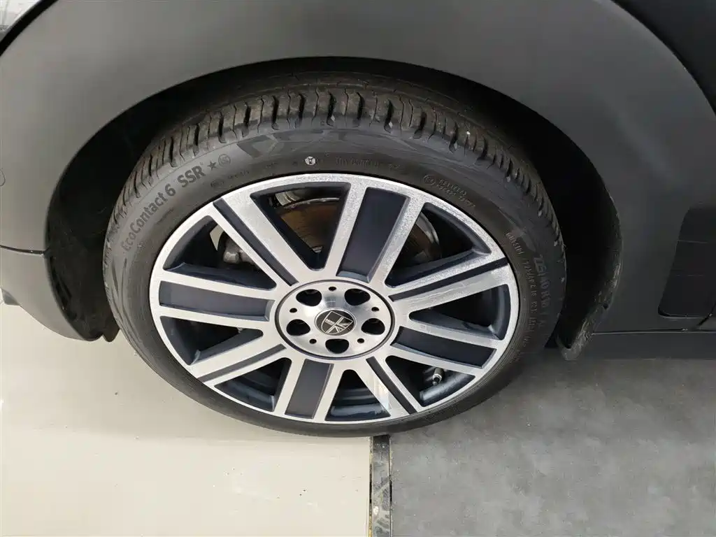 MINI CLUBMAN 2023 facelift 2.0T COOPER S Connoisseur купить на сайте DeffCars