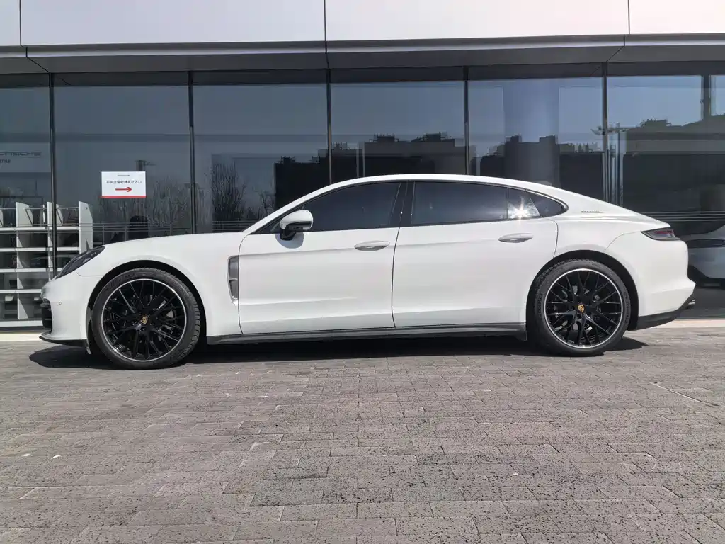 Panamera 2023 Panamera 4 Executive Extended Edition 2.9T купить на сайте DeffCars