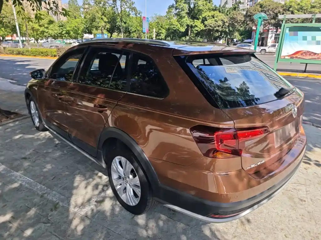 C-TREK 2018 230TSI DSG Comfort Edition купить на сайте DeffCars