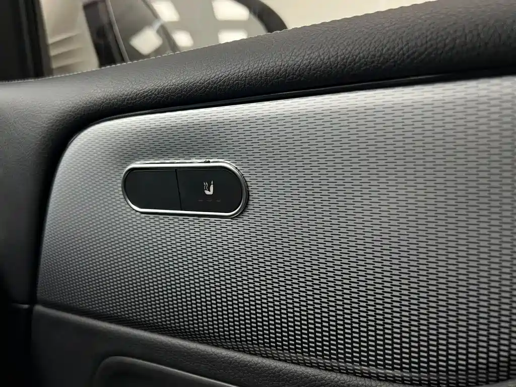Mercedes GLB 2021 180 Dynamic купить на сайте DeffCars