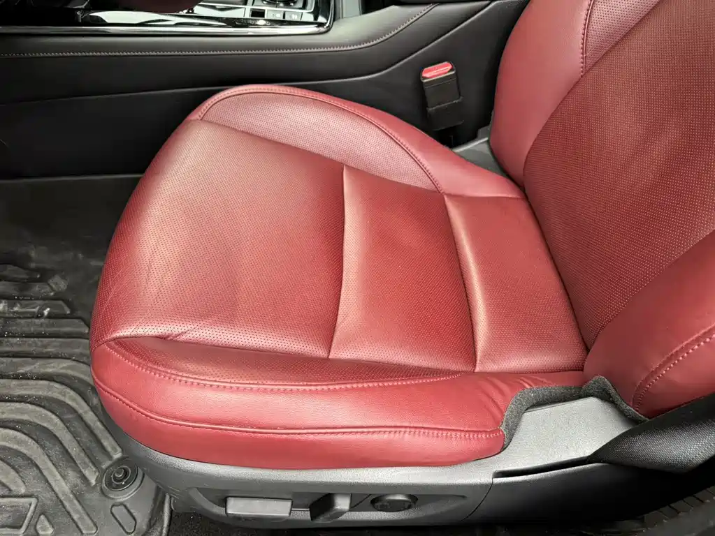 Mazda CX-30 2022 2.0L Automatic Yaoyue Obsidian Edition купить на сайте DeffCars