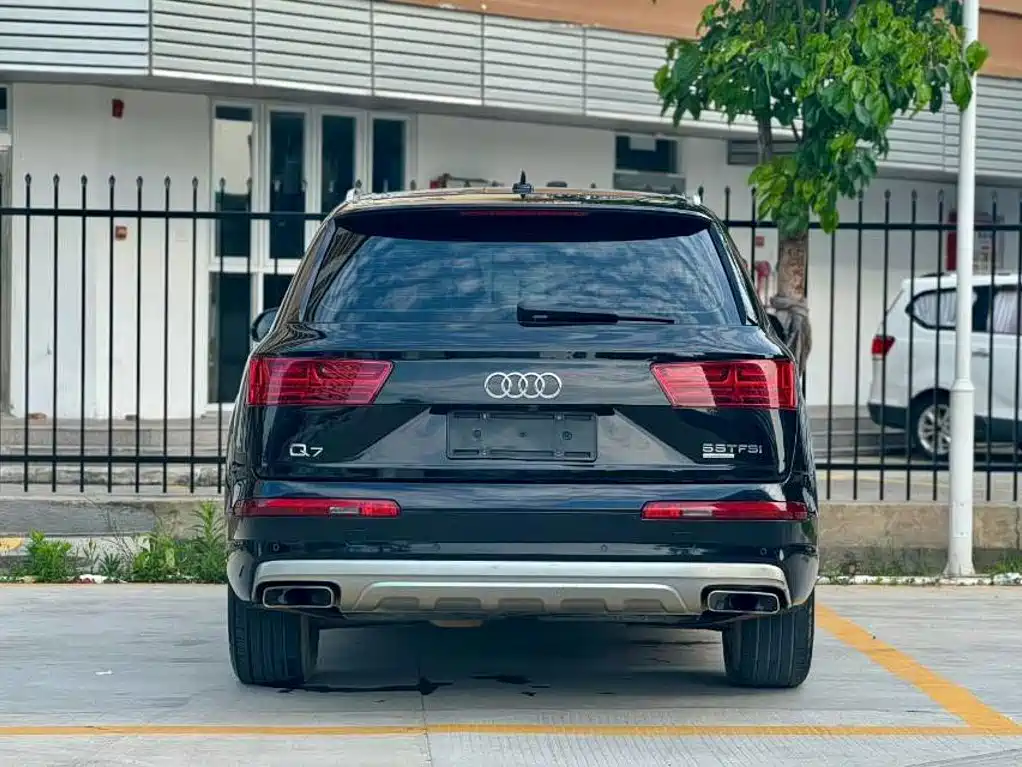 Audi Q7 2018 40 TFSI comfort type купить на сайте DeffCars
