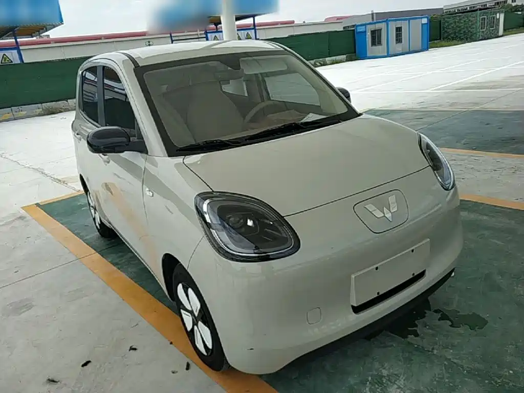 Hongguang MINIEV 2025 fourth generation four-door version advanced model купить на сайте DeffCars