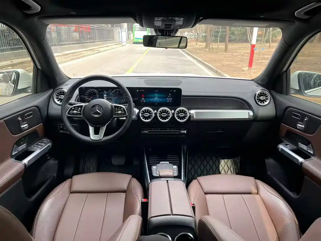 Mercedes-Benz GLB 2020 facelift GLB 200 fashion model купить на сайте DeffCars