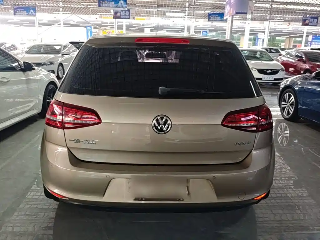 Golf 2017 1.6L automatic comfort million-unit commemorative edition купить на сайте DeffCars