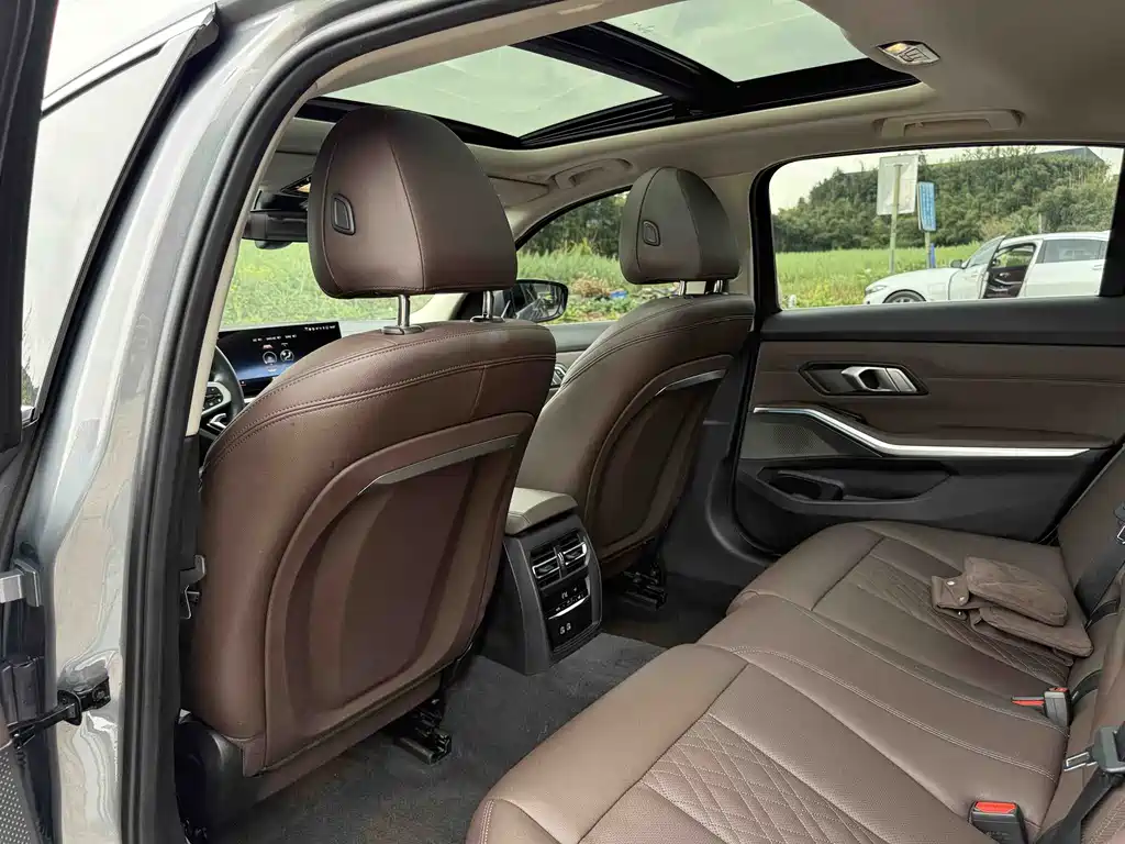 BMW 3 Series 2023 325Li M Sports Package купить на сайте DeffCars
