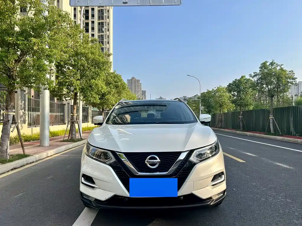 Qashqai 2021 2.0L CVT Luxury Pilot Edition купить на сайте DeffCars