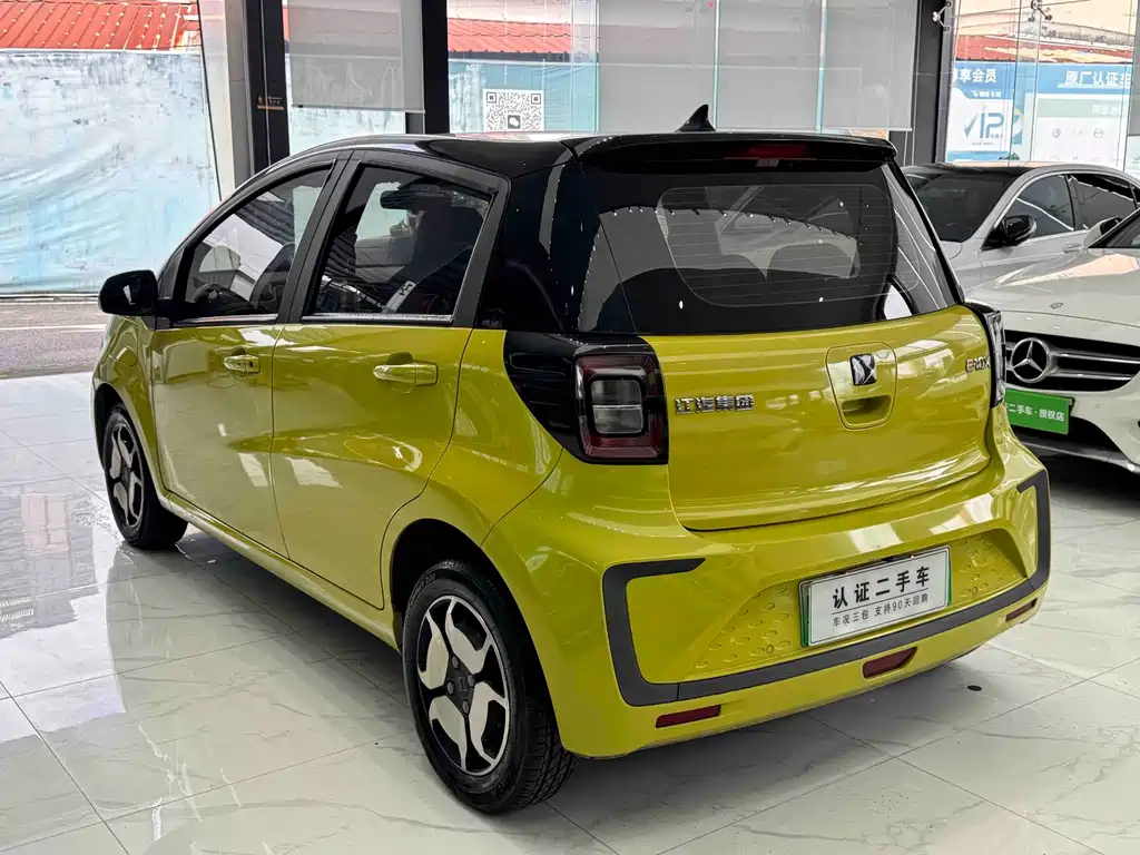 Huaxianzi 2021 model 302km luxury model 31.4kWh купить на сайте DeffCars