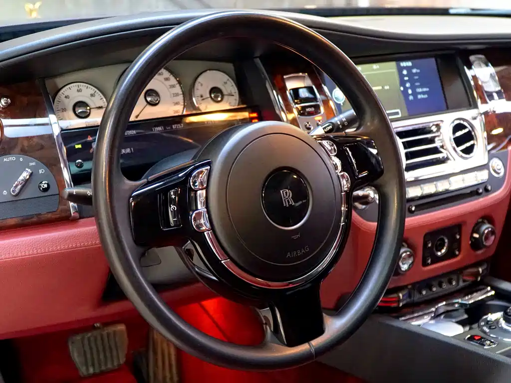 Ghost 2010 6.6T Standard Edition купить на сайте DeffCars