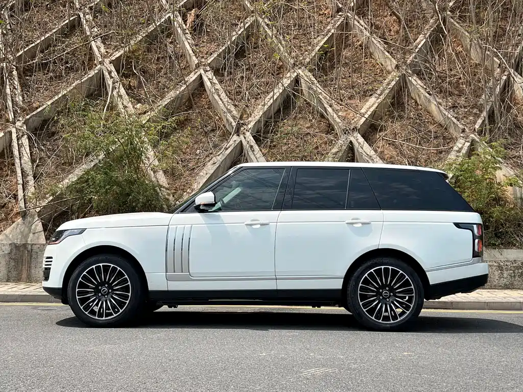 Range Rover 2018 3.0 SC V6 Grand Edition купить на сайте DeffCars