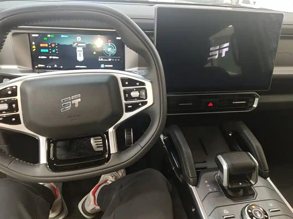 Jietu Traveler 2023 2.0T four-wheel drive crossover PRO+ купить на сайте DeffCars