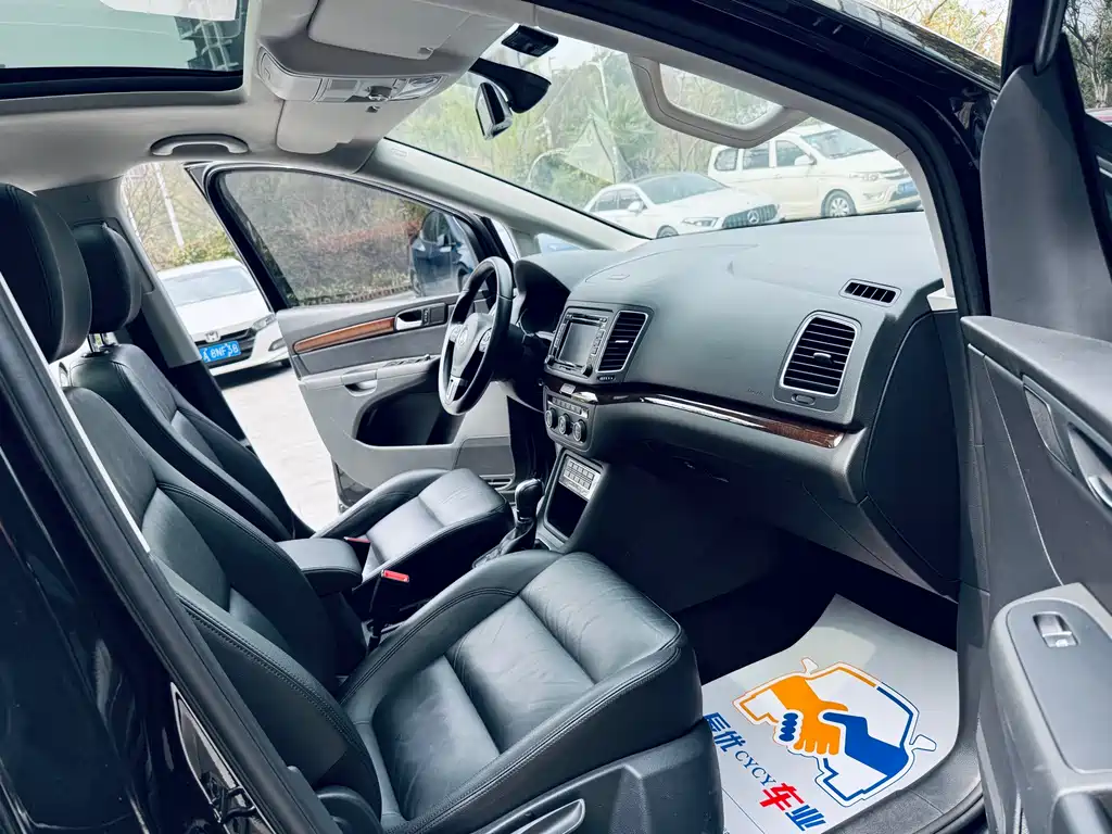 Sharan 2015 1.8TSI comfort model купить на сайте DeffCars